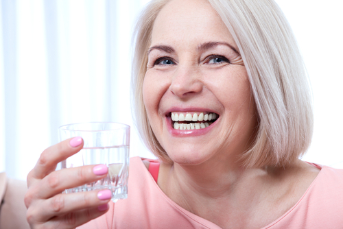 Mito: Agua para la piel seca Mito: Agua para la piel seca
